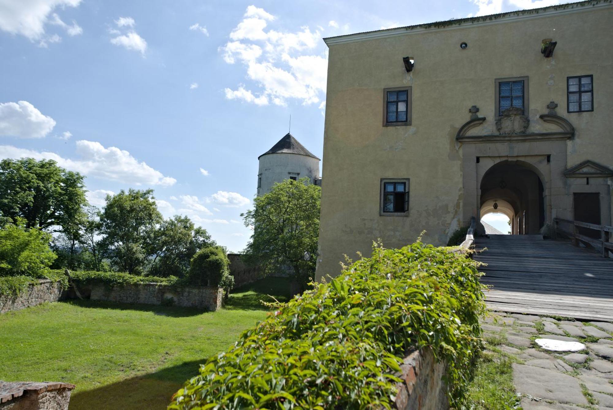 New Pension At Rotor Brewery Kunovice Buitenkant foto